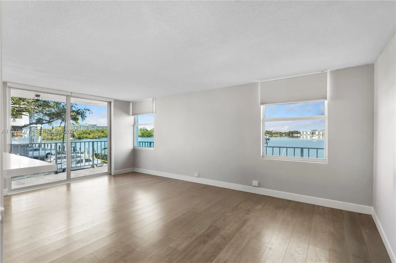 16558 Ne 26th Ave 2g, North Miami Beach, Florida 3, North Miami Beach, Florida 33160, 2 Bedrooms Bedrooms, ,2 BathroomsBathrooms,Residential,For Sale,16558 Ne 26th Ave 2g, North Miami Beach, Florida 3,A11975077