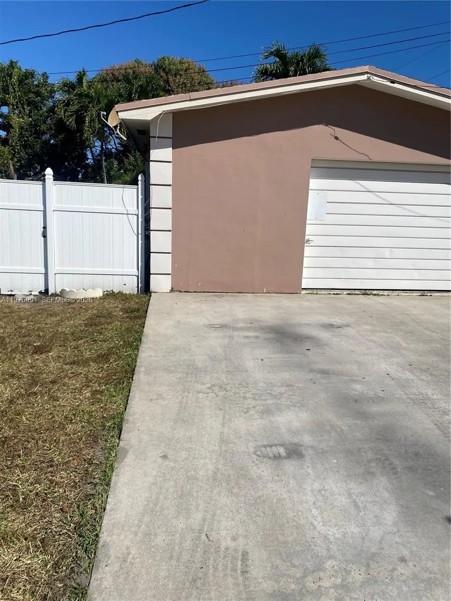 10701 Nw 23rd Ave 0, Miami, Florida 33167, Miami, Florida 33167, 1 Bedroom Bedrooms, ,1 BathroomBathrooms,Residential Lease,For Rent,10701 Nw 23rd Ave 0, Miami, Florida 33167,A11976091