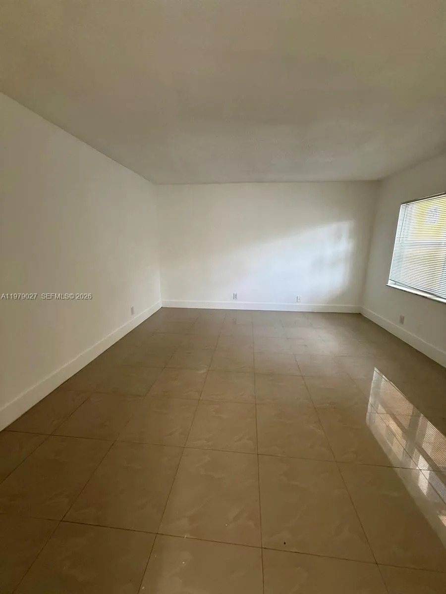 17911 Nw 68th Ave N104, Hialeah, Florida 33015, Hialeah, Florida 33015, 2 Bedrooms Bedrooms, ,2 BathroomsBathrooms,Residential Lease,For Rent,17911 Nw 68th Ave N104, Hialeah, Florida 33015,A11979027