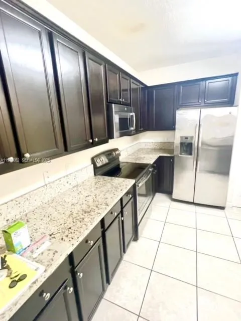 10600 Nw 88th St 215, Doral, Florida 33178, Doral, Florida 33178, 2 Bedrooms Bedrooms, ,2 BathroomsBathrooms,Residential Lease,For Rent,10600 Nw 88th St 215, Doral, Florida 33178,A11979062