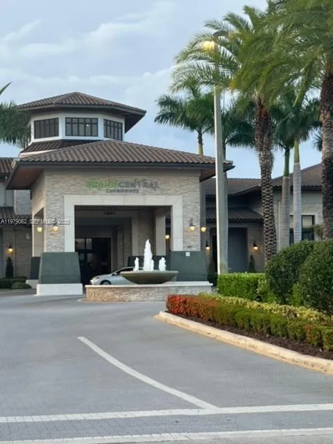 10600 Nw 88th St 215, Doral, Florida 33178, Doral, Florida 33178, 2 Bedrooms Bedrooms, ,2 BathroomsBathrooms,Residential Lease,For Rent,10600 Nw 88th St 215, Doral, Florida 33178,A11979062