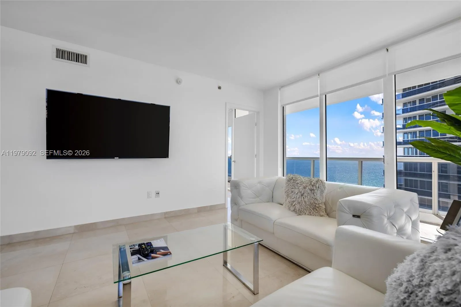 1830 S Ocean Dr 2806, Hallandale Beach, Florida 33, Hallandale Beach, Florida 33009, 2 Bedrooms Bedrooms, ,2 BathroomsBathrooms,Residential Lease,For Rent,1830 S Ocean Dr 2806, Hallandale Beach, Florida 33,A11979092