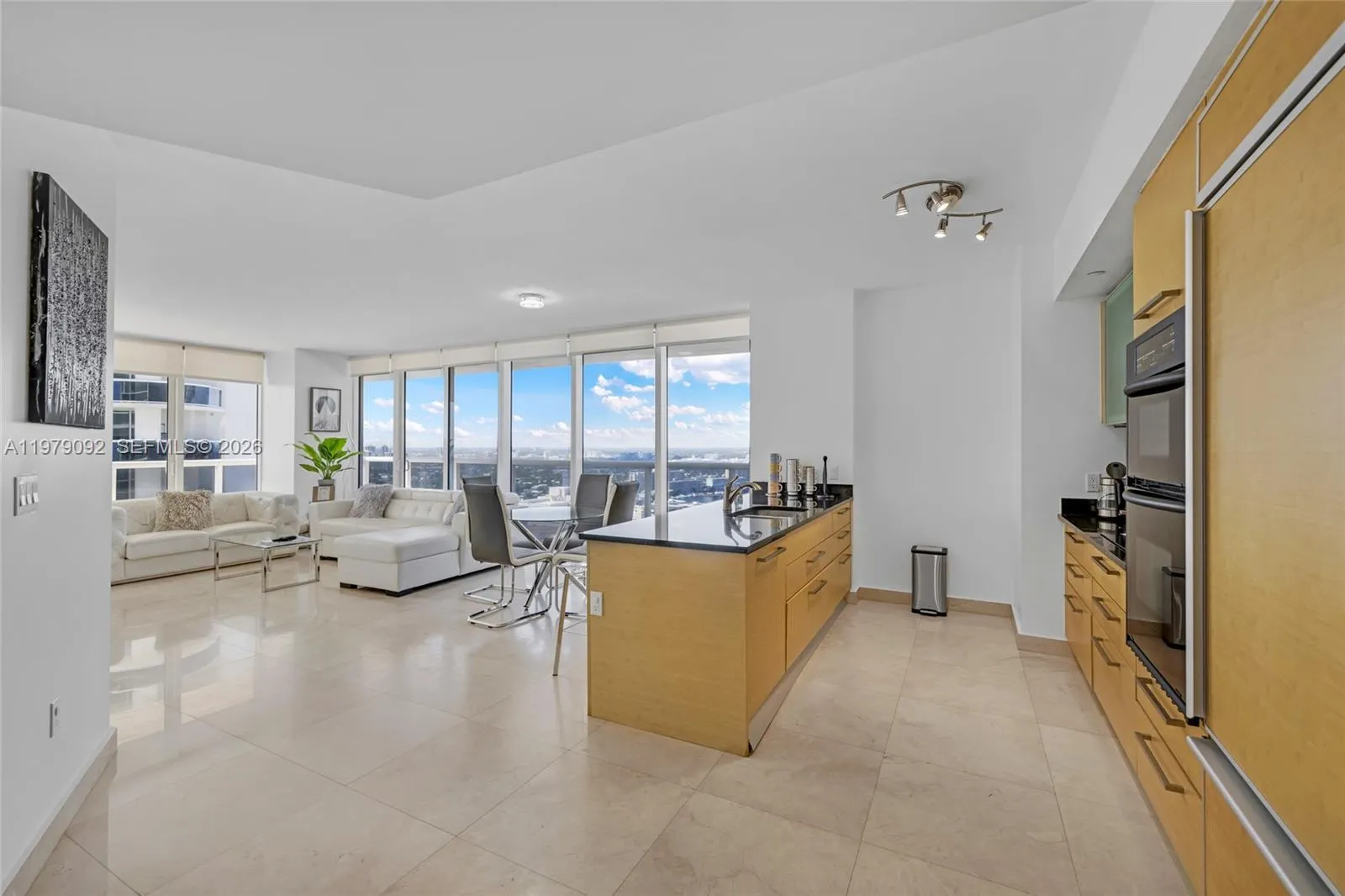 1830 S Ocean Dr 2806, Hallandale Beach, Florida 33, Hallandale Beach, Florida 33009, 2 Bedrooms Bedrooms, ,2 BathroomsBathrooms,Residential Lease,For Rent,1830 S Ocean Dr 2806, Hallandale Beach, Florida 33,A11979092