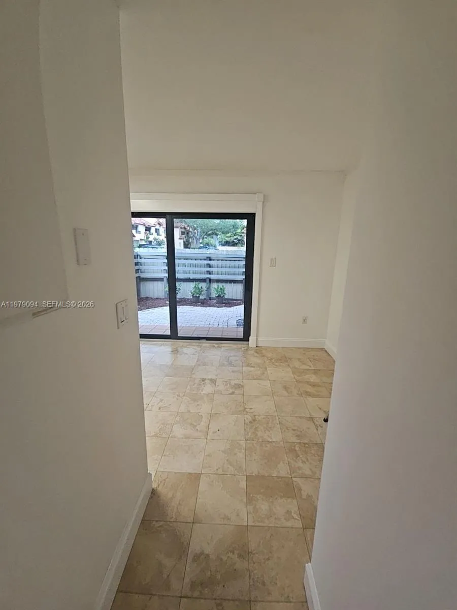7870 Sw 102nd Ln, Miami, Florida 33156, Miami, Florida 33156, 2 Bedrooms Bedrooms, ,2 BathroomsBathrooms,Residential,For Sale,7870 Sw 102nd Ln, Miami, Florida 33156,A11979094