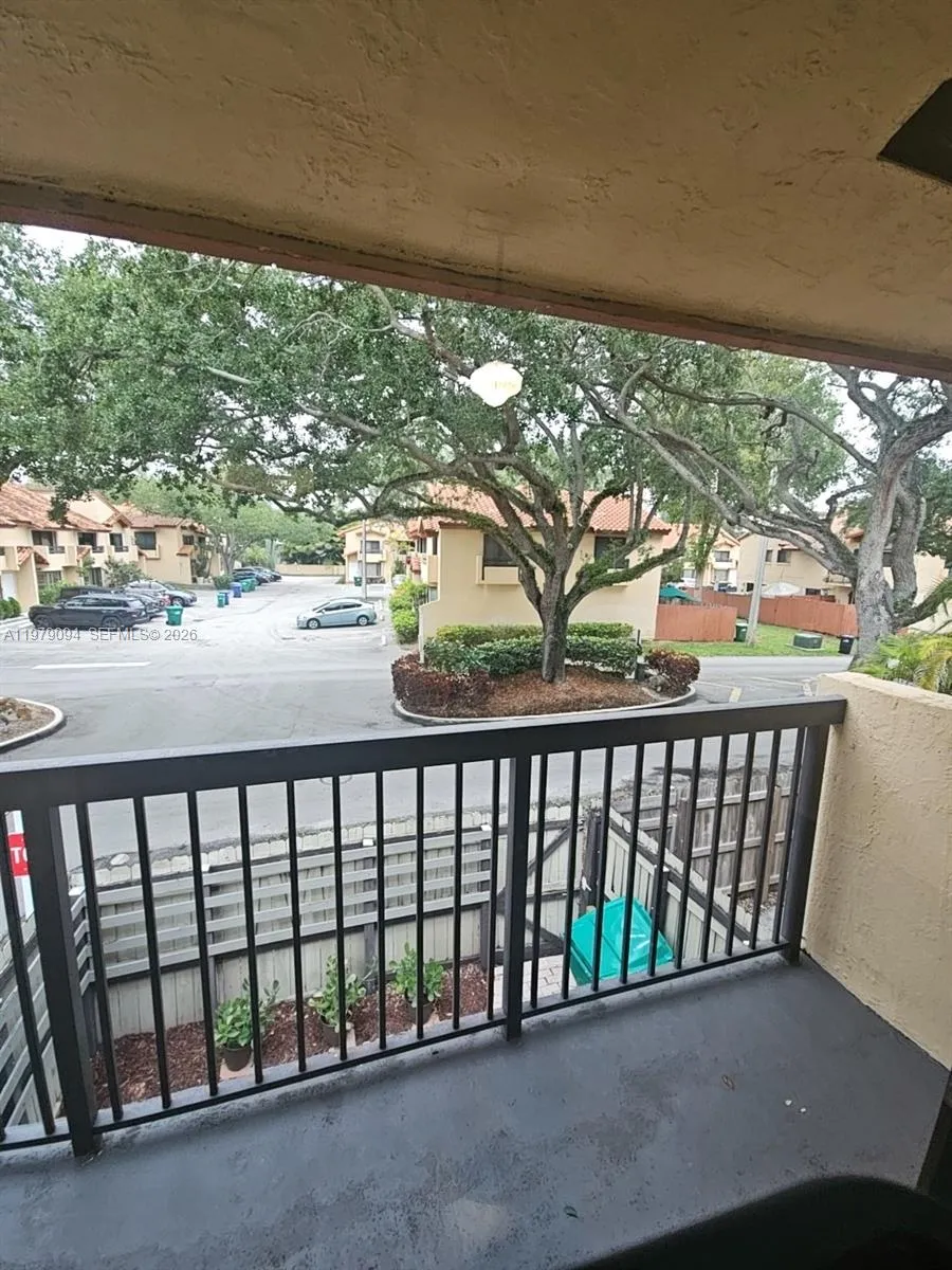 7870 Sw 102nd Ln, Miami, Florida 33156, Miami, Florida 33156, 2 Bedrooms Bedrooms, ,2 BathroomsBathrooms,Residential,For Sale,7870 Sw 102nd Ln, Miami, Florida 33156,A11979094