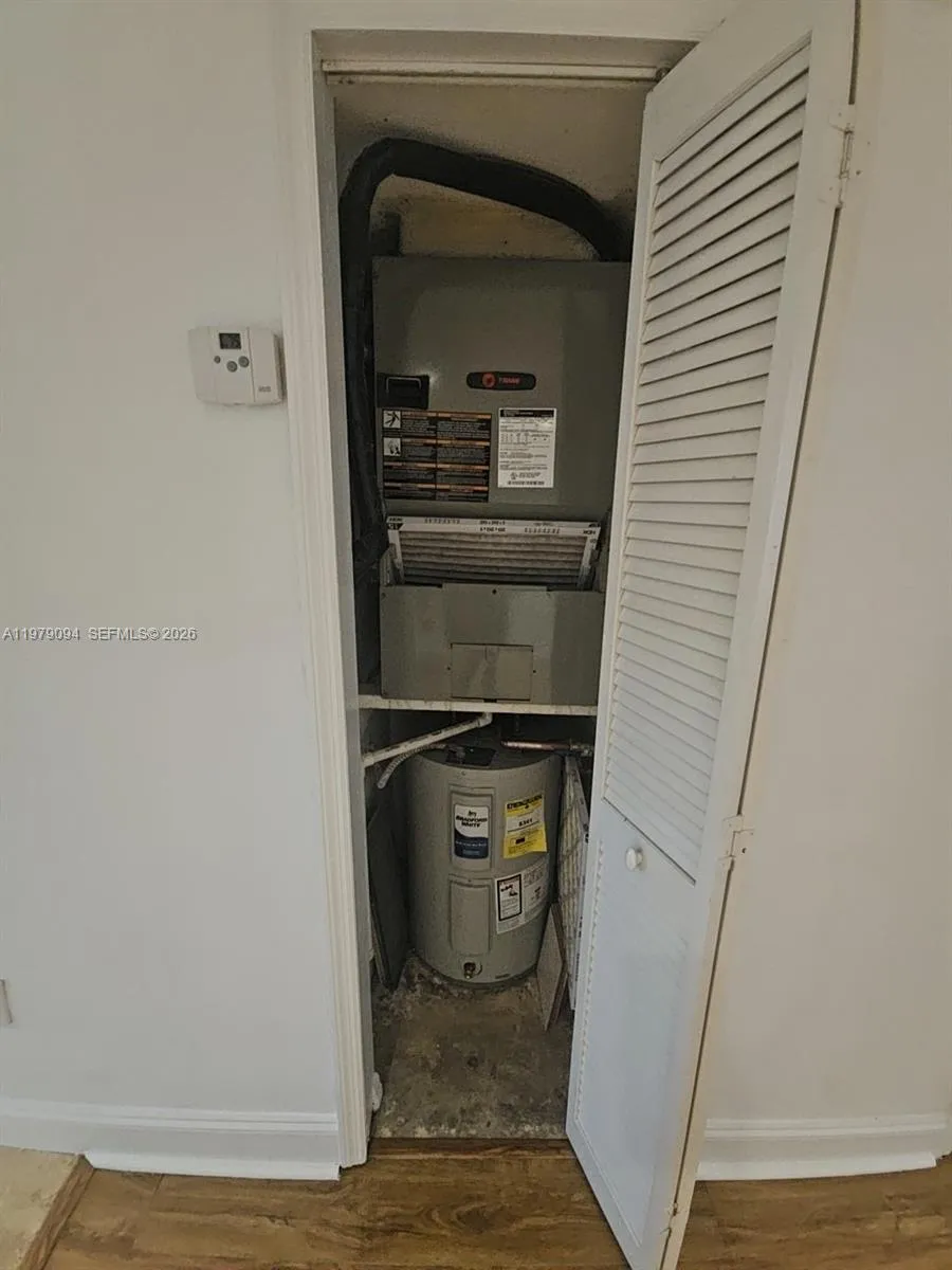 7870 Sw 102nd Ln, Miami, Florida 33156, Miami, Florida 33156, 2 Bedrooms Bedrooms, ,2 BathroomsBathrooms,Residential,For Sale,7870 Sw 102nd Ln, Miami, Florida 33156,A11979094