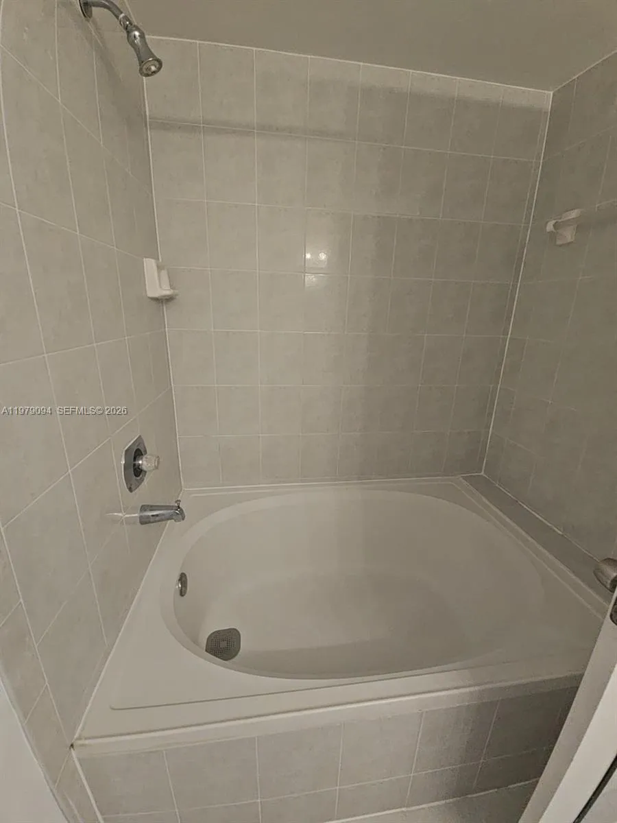 7870 Sw 102nd Ln, Miami, Florida 33156, Miami, Florida 33156, 2 Bedrooms Bedrooms, ,2 BathroomsBathrooms,Residential,For Sale,7870 Sw 102nd Ln, Miami, Florida 33156,A11979094