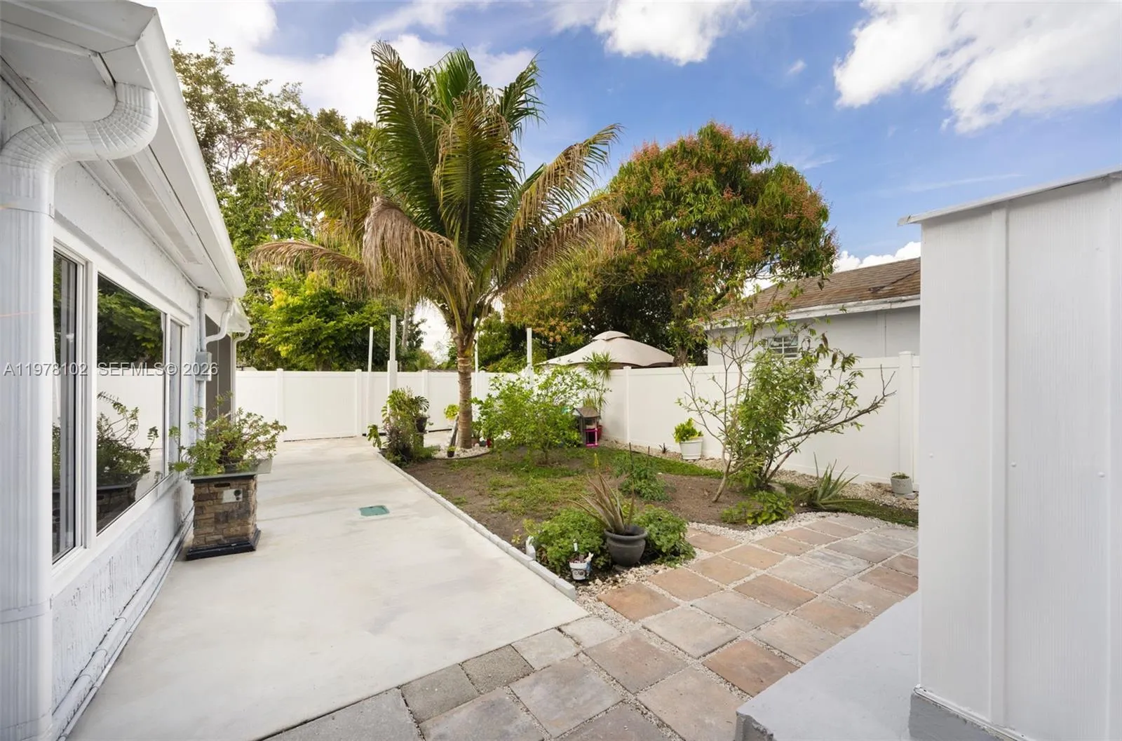 7331 Ramona St, Miramar, Florida 33023, Miramar, Florida 33023, 4 Bedrooms Bedrooms, ,3 BathroomsBathrooms,Residential,For Sale,7331 Ramona St, Miramar, Florida 33023,A11978102