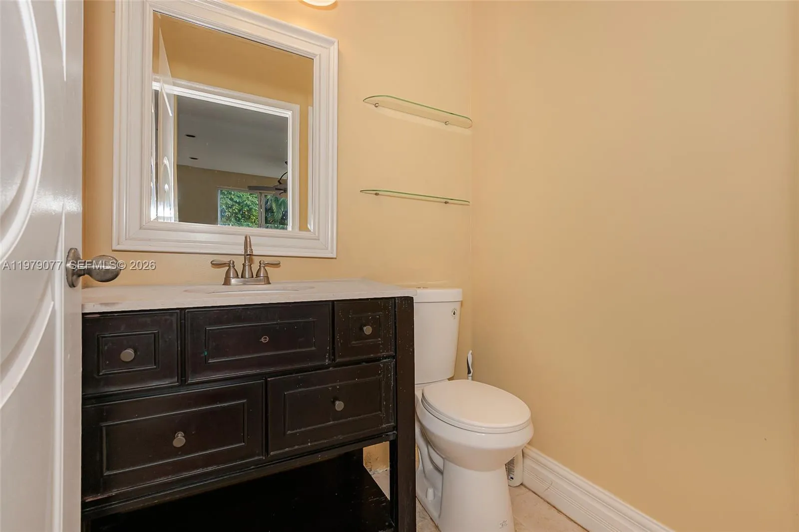 15048 Sw 51st St, Davie, Florida 33331, Davie, Florida 33331, 4 Bedrooms Bedrooms, ,2 BathroomsBathrooms,Residential,For Sale,15048 Sw 51st St, Davie, Florida 33331,A11979077