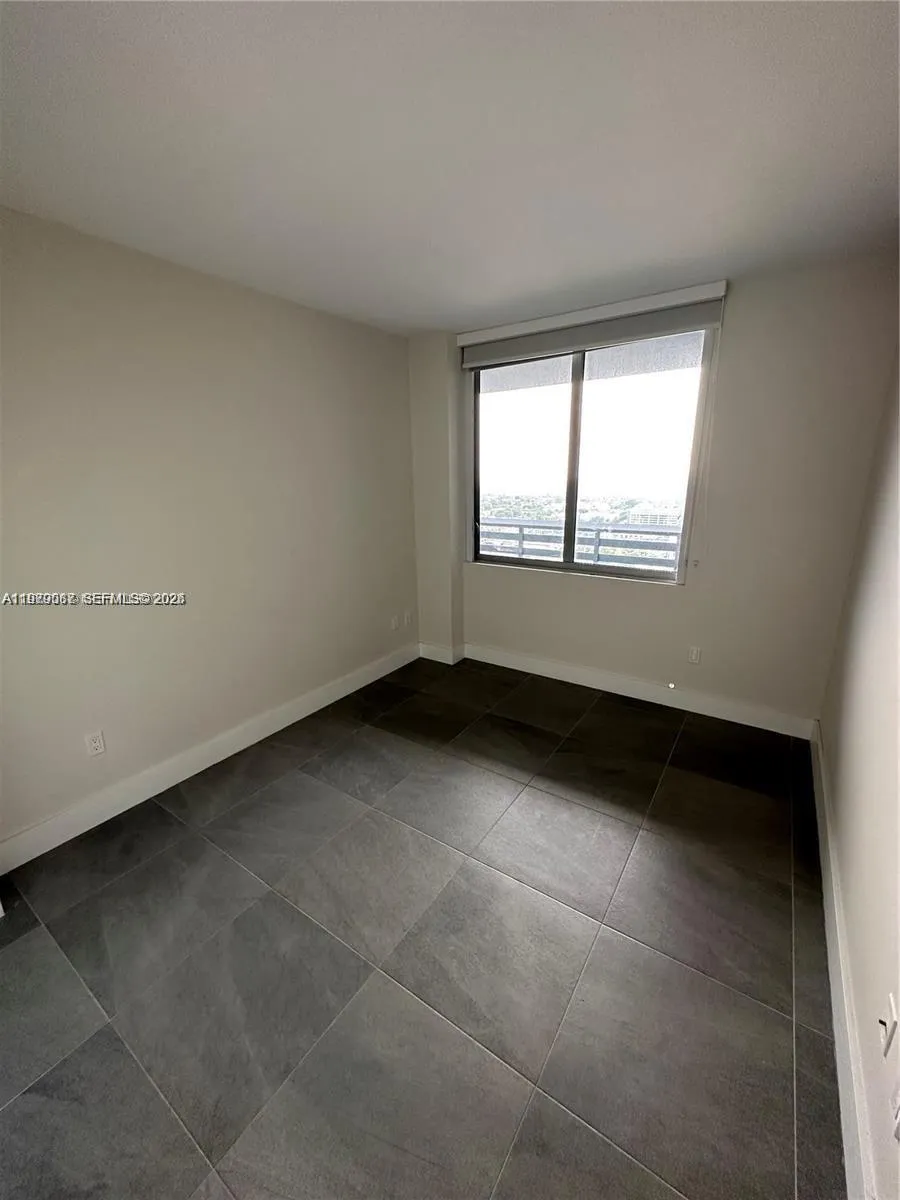16385 Biscayne Blvd 2716, North Miami Beach, Flori, North Miami Beach, Florida 33160, 2 Bedrooms Bedrooms, ,2 BathroomsBathrooms,Residential Lease,For Rent,16385 Biscayne Blvd 2716, North Miami Beach, Flori,A11979087