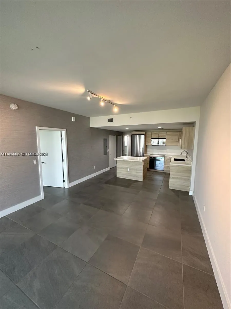 16385 Biscayne Blvd 2716, North Miami Beach, Flori, North Miami Beach, Florida 33160, 2 Bedrooms Bedrooms, ,2 BathroomsBathrooms,Residential Lease,For Rent,16385 Biscayne Blvd 2716, North Miami Beach, Flori,A11979087