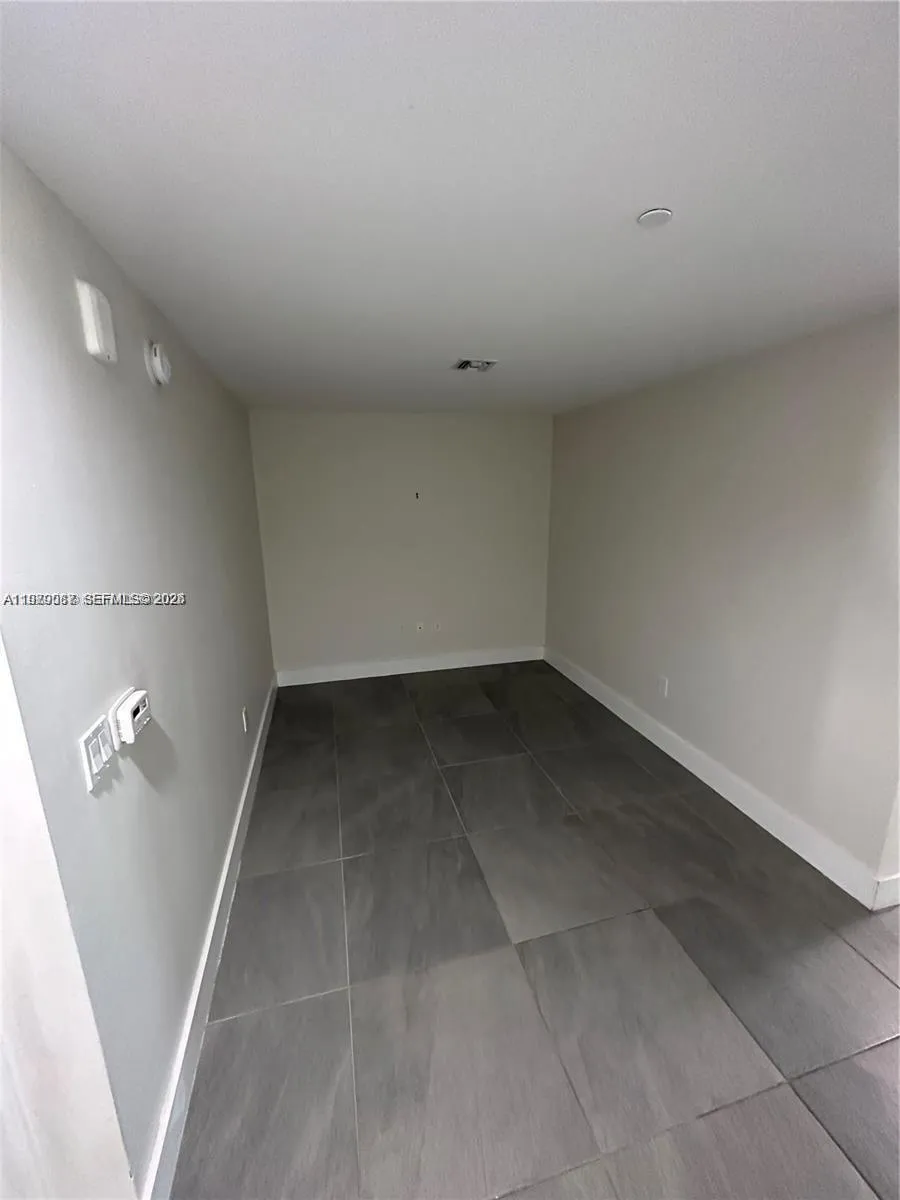 16385 Biscayne Blvd 2716, North Miami Beach, Flori, North Miami Beach, Florida 33160, 2 Bedrooms Bedrooms, ,2 BathroomsBathrooms,Residential Lease,For Rent,16385 Biscayne Blvd 2716, North Miami Beach, Flori,A11979087