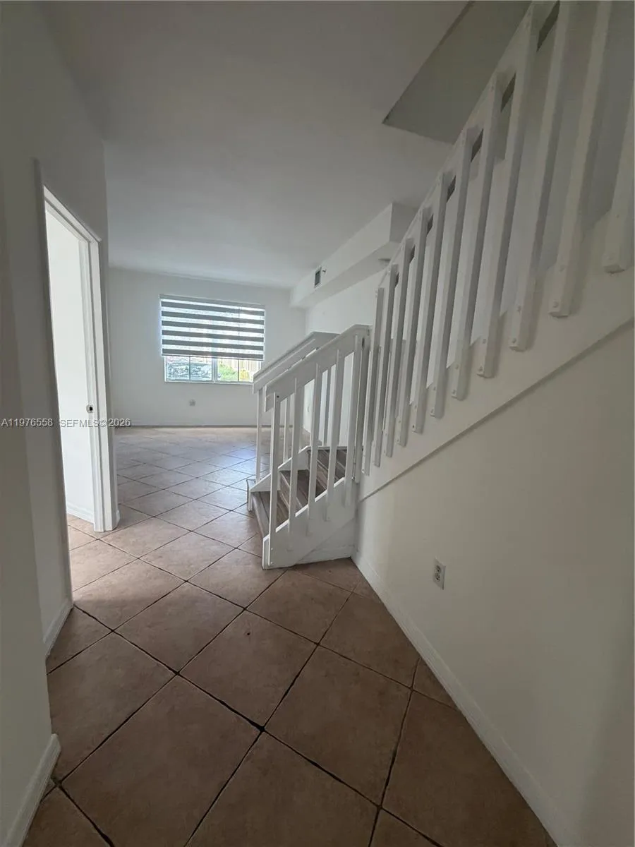 Miami, Florida 33174, 3 Bedrooms Bedrooms, ,2 BathroomsBathrooms,Residential Lease,For Rent,A11976558