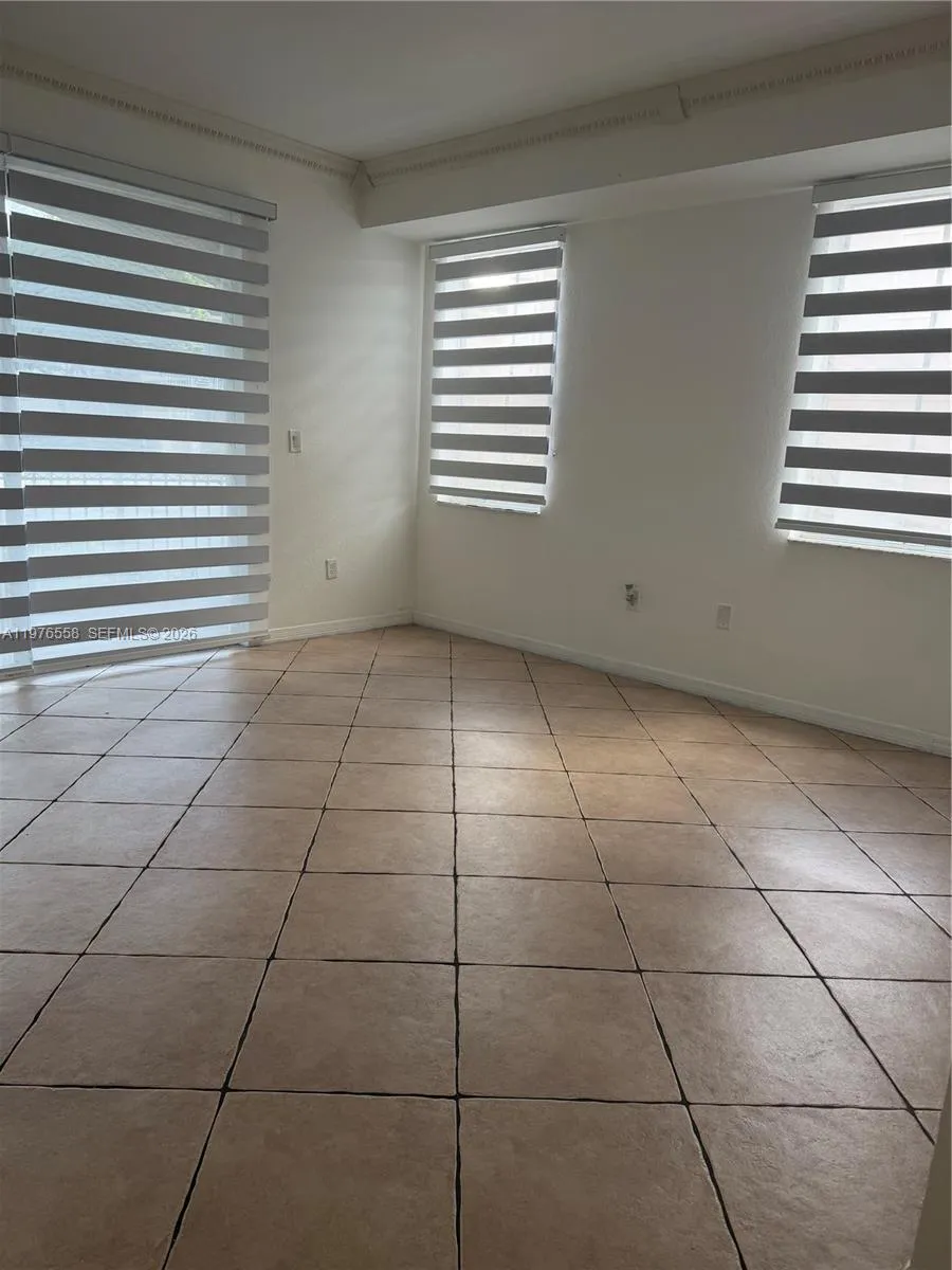 Miami, Florida 33174, 3 Bedrooms Bedrooms, ,2 BathroomsBathrooms,Residential Lease,For Rent,A11976558