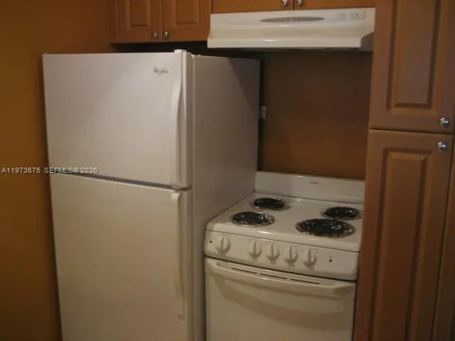 10832 N Kendall Dr U-6, Miami, Florida 33176, Miami, Florida 33176, 1 Bedroom Bedrooms, ,1 BathroomBathrooms,Residential Lease,For Rent,10832 N Kendall Dr U-6, Miami, Florida 33176,A11973675