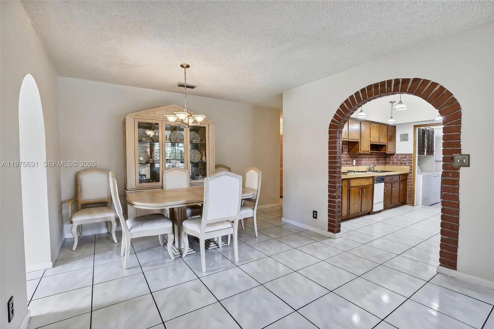 5260 Redwood Ct, Plantation, Florida 33317, Plantation, Florida 33317, 2 Bedrooms Bedrooms, ,2 BathroomsBathrooms,Residential,For Sale,5260 Redwood Ct, Plantation, Florida 33317,A11976691