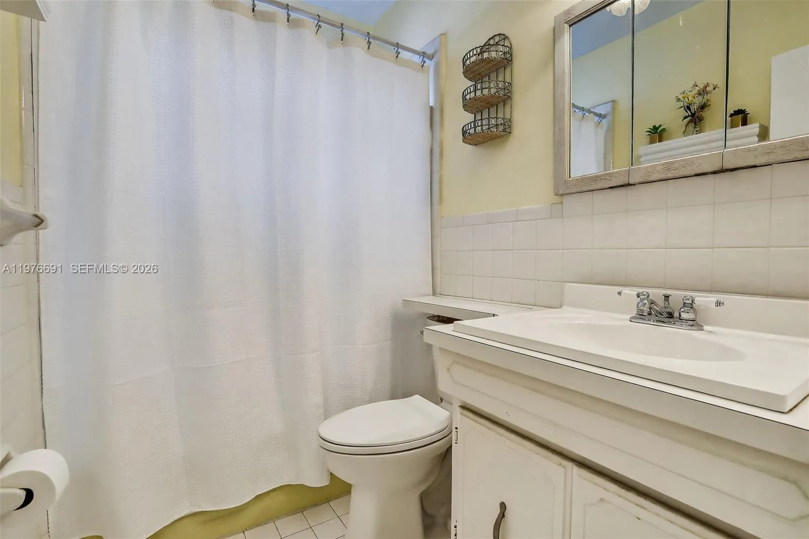 5260 Redwood Ct, Plantation, Florida 33317, Plantation, Florida 33317, 2 Bedrooms Bedrooms, ,2 BathroomsBathrooms,Residential,For Sale,5260 Redwood Ct, Plantation, Florida 33317,A11976691