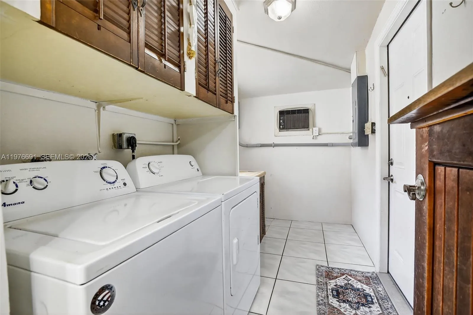 5260 Redwood Ct, Plantation, Florida 33317, Plantation, Florida 33317, 2 Bedrooms Bedrooms, ,2 BathroomsBathrooms,Residential,For Sale,5260 Redwood Ct, Plantation, Florida 33317,A11976691