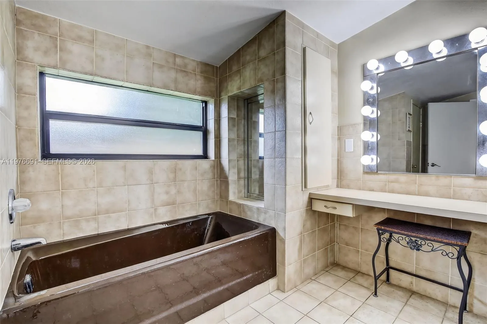 5260 Redwood Ct, Plantation, Florida 33317, Plantation, Florida 33317, 2 Bedrooms Bedrooms, ,2 BathroomsBathrooms,Residential,For Sale,5260 Redwood Ct, Plantation, Florida 33317,A11976691