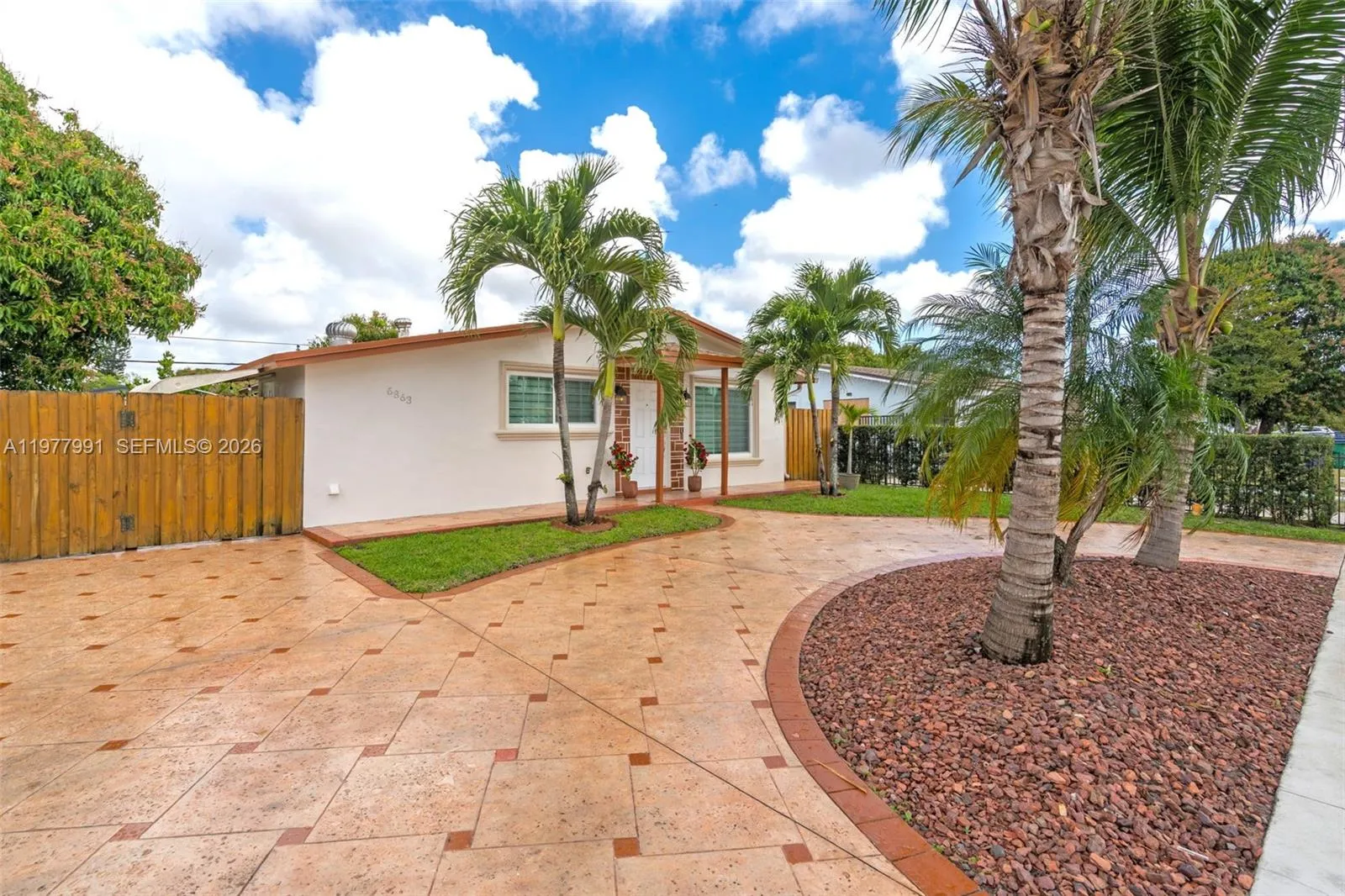 6863 Sw 21st St, Miramar, Florida 33023, Miramar, Florida 33023, 3 Bedrooms Bedrooms, ,2 BathroomsBathrooms,Residential Lease,For Rent,6863 Sw 21st St, Miramar, Florida 33023,A11977991