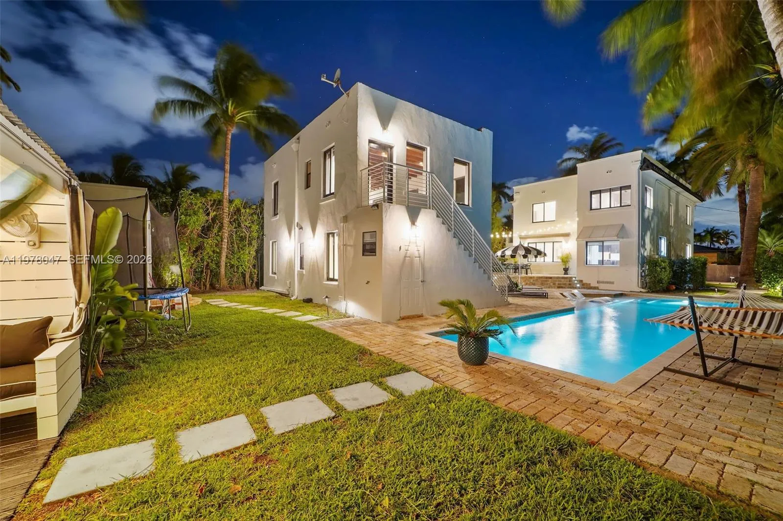 3483 Chase Ave, Miami Beach, Florida 33140, Miami Beach, Florida 33140, 7 Bedrooms Bedrooms, ,5 BathroomsBathrooms,Residential Lease,For Rent,3483 Chase Ave, Miami Beach, Florida 33140,A11978047