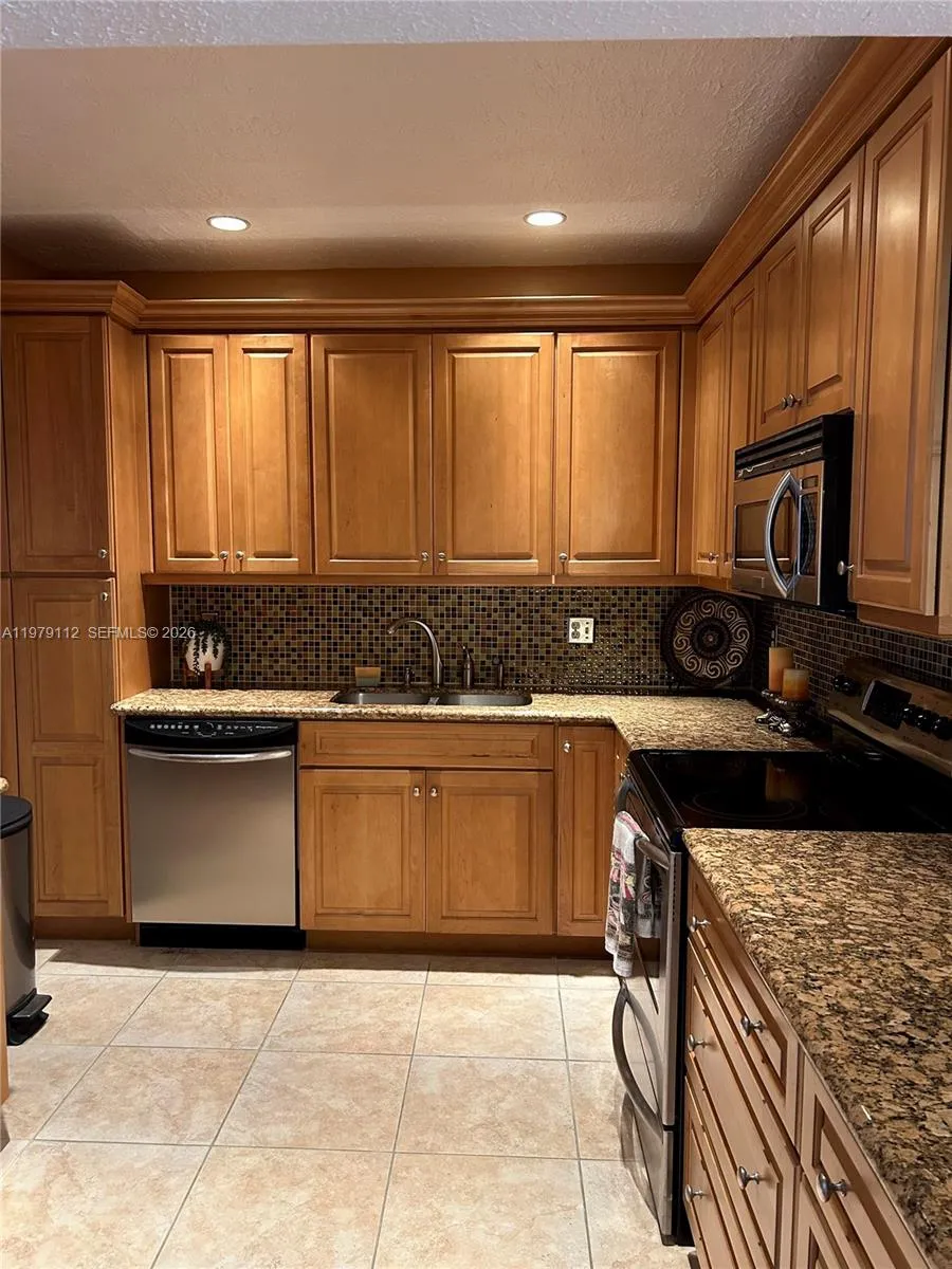 1500 S Ocean Dr Phj, Hollywood, Florida 33019, Hollywood, Florida 33019, 2 Bedrooms Bedrooms, ,2 BathroomsBathrooms,Residential,For Sale,1500 S Ocean Dr Phj, Hollywood, Florida 33019,A11979112