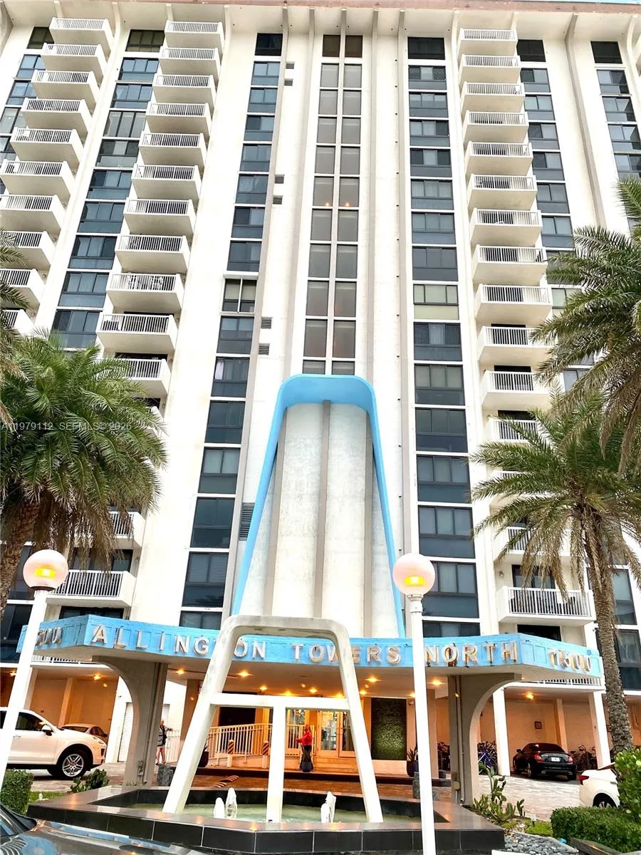 1500 S Ocean Dr Phj, Hollywood, Florida 33019, Hollywood, Florida 33019, 2 Bedrooms Bedrooms, ,2 BathroomsBathrooms,Residential,For Sale,1500 S Ocean Dr Phj, Hollywood, Florida 33019,A11979112