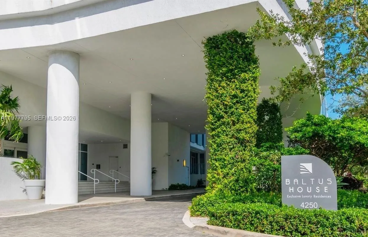 4250 Biscayne Blvd 803, Miami, Florida 33137, Miami, Florida 33137, ,1 BathroomBathrooms,Residential Lease,For Rent,4250 Biscayne Blvd 803, Miami, Florida 33137,A11977795