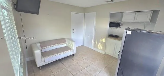 13902 Sw 111th Pl B, Miami, Florida 33176, Miami, Florida 33176, 1 Bedroom Bedrooms, ,1 BathroomBathrooms,Residential Lease,For Rent,13902 Sw 111th Pl B, Miami, Florida 33176,A11979160