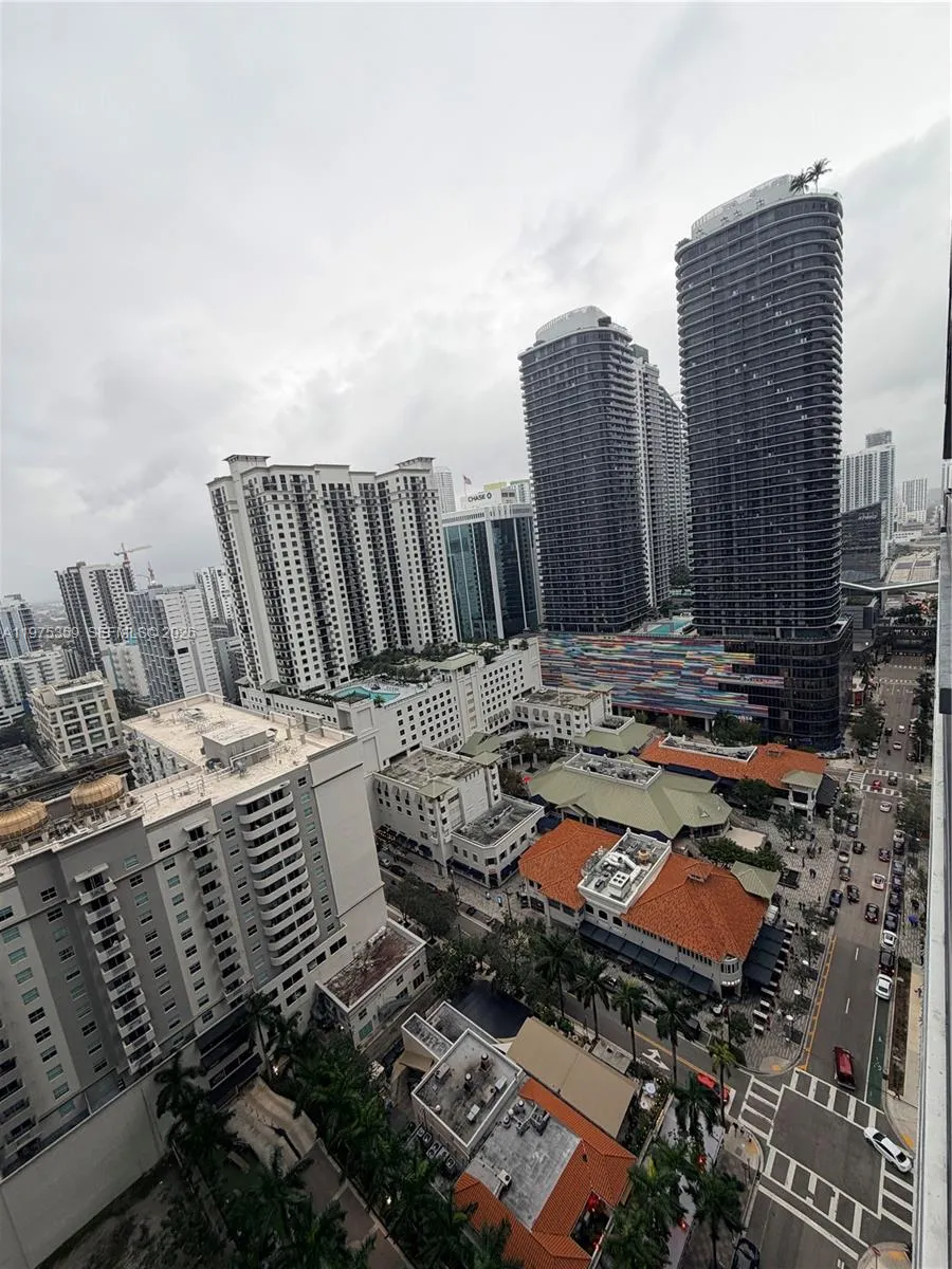 1000 Brickell Plz 2606, Miami, Florida 33131, Miami, Florida 33131, 1 Bedroom Bedrooms, ,1 BathroomBathrooms,Residential Lease,For Rent,1000 Brickell Plz 2606, Miami, Florida 33131,A11975359