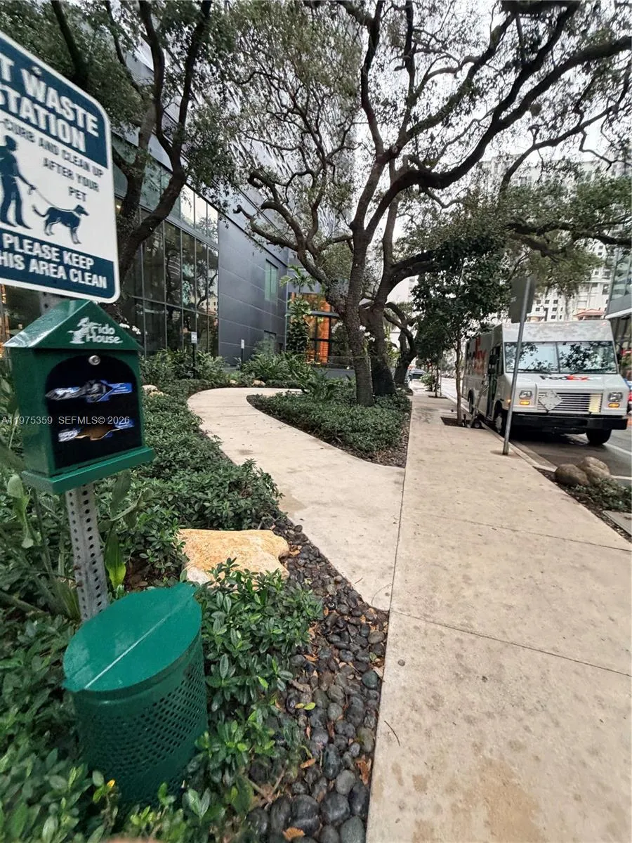 1000 Brickell Plz 2606, Miami, Florida 33131, Miami, Florida 33131, 1 Bedroom Bedrooms, ,1 BathroomBathrooms,Residential Lease,For Rent,1000 Brickell Plz 2606, Miami, Florida 33131,A11975359