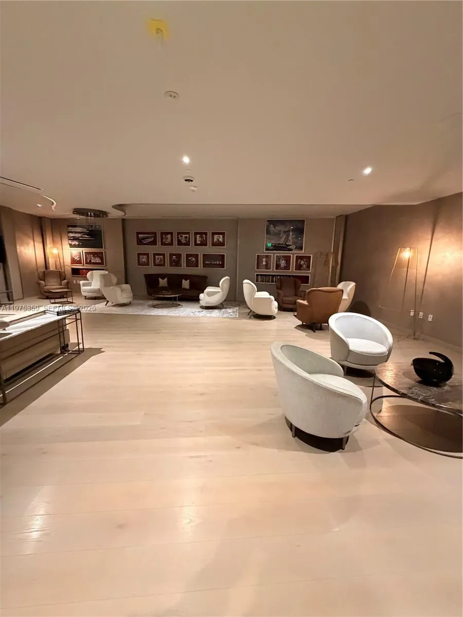 1000 Brickell Plz 2606, Miami, Florida 33131, Miami, Florida 33131, 1 Bedroom Bedrooms, ,1 BathroomBathrooms,Residential Lease,For Rent,1000 Brickell Plz 2606, Miami, Florida 33131,A11975359