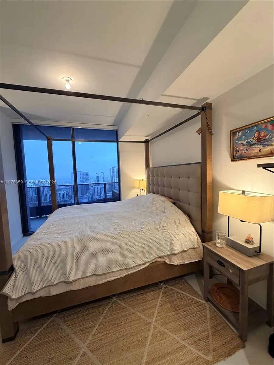 1000 Brickell Plz 2606, Miami, Florida 33131, Miami, Florida 33131, 1 Bedroom Bedrooms, ,1 BathroomBathrooms,Residential Lease,For Rent,1000 Brickell Plz 2606, Miami, Florida 33131,A11975359