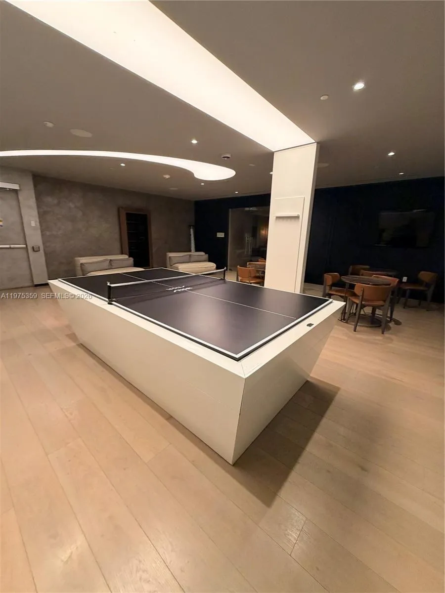 1000 Brickell Plz 2606, Miami, Florida 33131, Miami, Florida 33131, 1 Bedroom Bedrooms, ,1 BathroomBathrooms,Residential Lease,For Rent,1000 Brickell Plz 2606, Miami, Florida 33131,A11975359