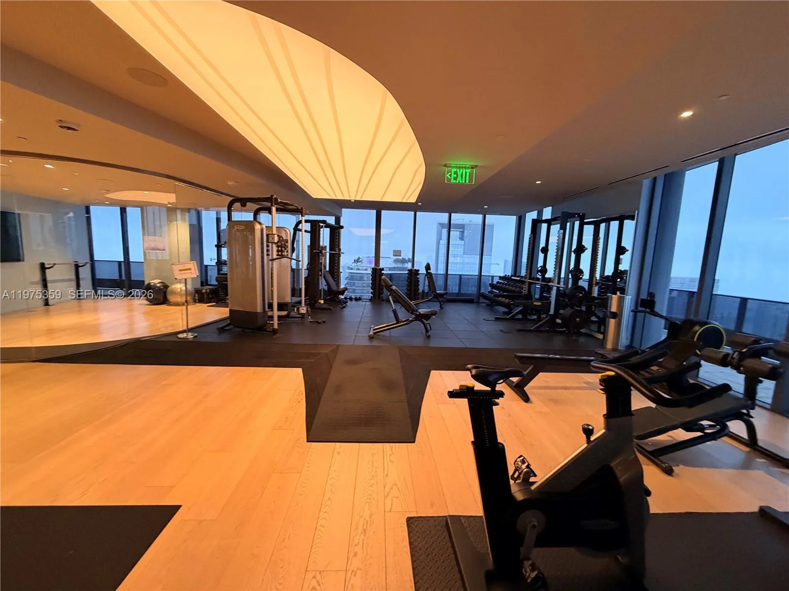 1000 Brickell Plz 2606, Miami, Florida 33131, Miami, Florida 33131, 1 Bedroom Bedrooms, ,1 BathroomBathrooms,Residential Lease,For Rent,1000 Brickell Plz 2606, Miami, Florida 33131,A11975359