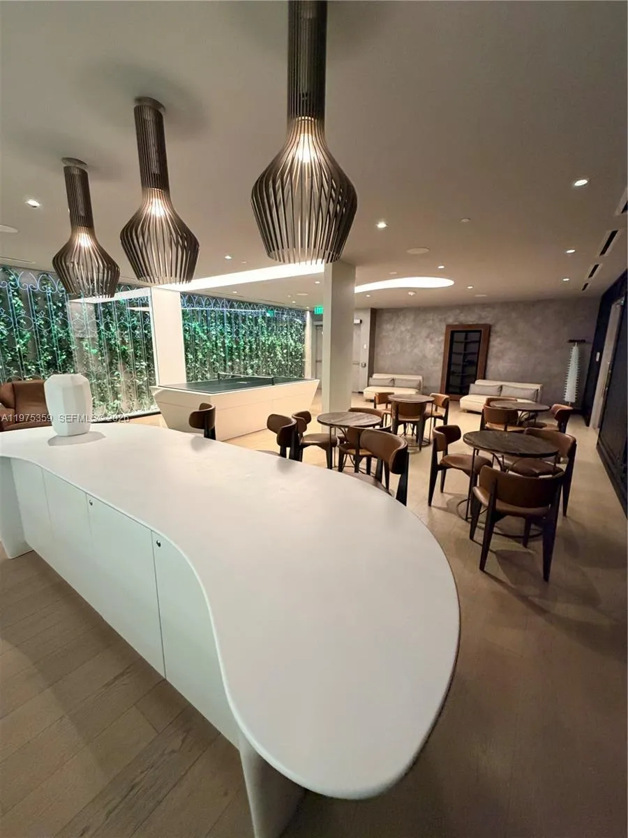 1000 Brickell Plz 2606, Miami, Florida 33131, Miami, Florida 33131, 1 Bedroom Bedrooms, ,1 BathroomBathrooms,Residential Lease,For Rent,1000 Brickell Plz 2606, Miami, Florida 33131,A11975359