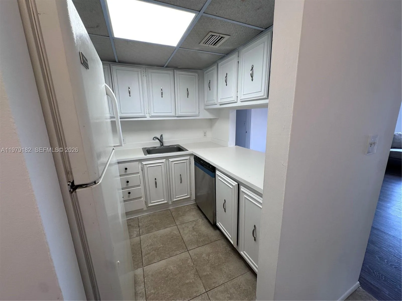 4848 Nw 24th Ct 412, Lauderdale Lakes, Florida 333, Lauderdale Lakes, Florida 33313, 1 Bedroom Bedrooms, ,1 BathroomBathrooms,Residential,For Sale,4848 Nw 24th Ct 412, Lauderdale Lakes, Florida 333,A11979182