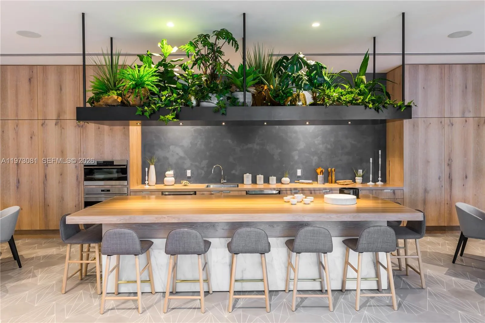 Common dining area with restaurant.