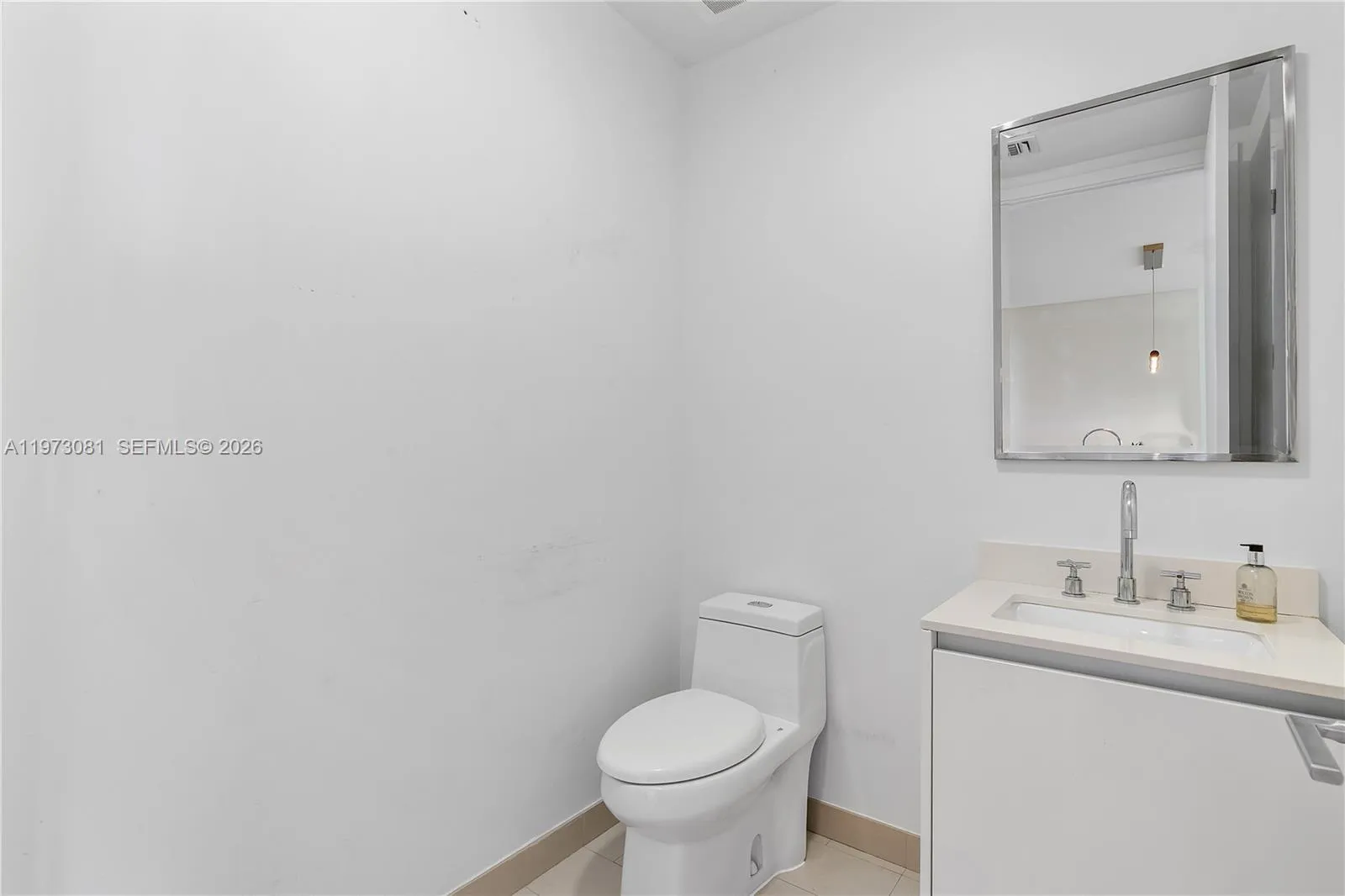 Guest Bathroom.\r\nUnit will be freshly painted prior to closing, delivering the residence in clean, move-in ready condition.