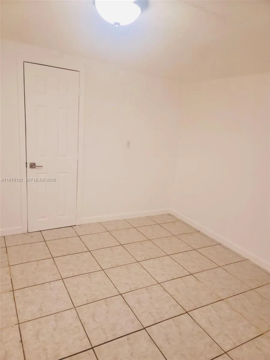 842 Nw 107th St A, Miami, Florida 33168, Miami, Florida 33168, 1 Bedroom Bedrooms, ,1 BathroomBathrooms,Residential Lease,For Rent,842 Nw 107th St A, Miami, Florida 33168,A11979192