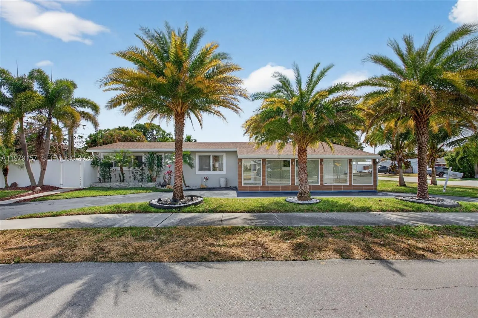 268 Se 8th Ave, Deerfield Beach, Florida 33441, Deerfield Beach, Florida 33441, 3 Bedrooms Bedrooms, ,2 BathroomsBathrooms,Residential Lease,For Rent,268 Se 8th Ave, Deerfield Beach, Florida 33441,A11979157