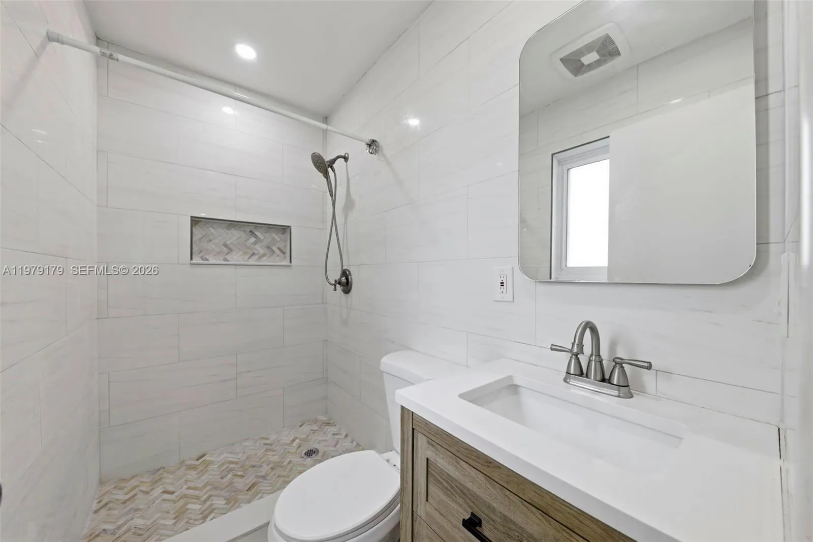 4561 Sw 25th Ter, Dania Beach, Florida 33312, Dania Beach, Florida 33312, 4 Bedrooms Bedrooms, ,2 BathroomsBathrooms,Residential Lease,For Rent,4561 Sw 25th Ter, Dania Beach, Florida 33312,A11979179