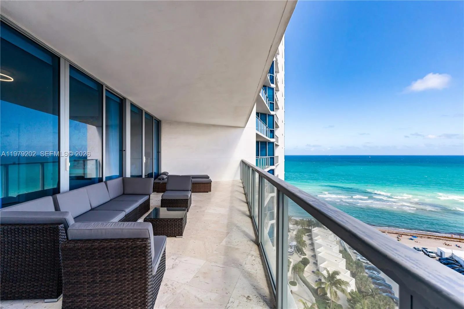 3101 S Ocean Drive 1504, Hollywood, Florida 33019, Hollywood, Florida 33019, 2 Bedrooms Bedrooms, ,2 BathroomsBathrooms,Residential Lease,For Rent,3101 S Ocean Drive 1504, Hollywood, Florida 33019,A11979202