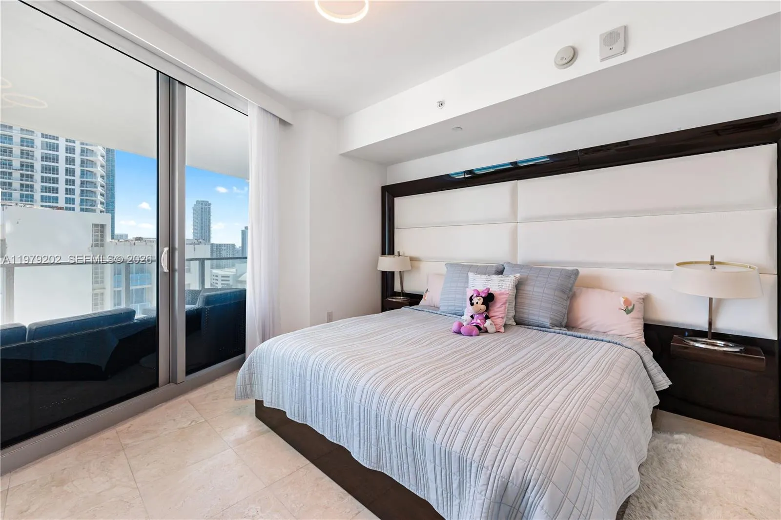 3101 S Ocean Drive 1504, Hollywood, Florida 33019, Hollywood, Florida 33019, 2 Bedrooms Bedrooms, ,2 BathroomsBathrooms,Residential Lease,For Rent,3101 S Ocean Drive 1504, Hollywood, Florida 33019,A11979202