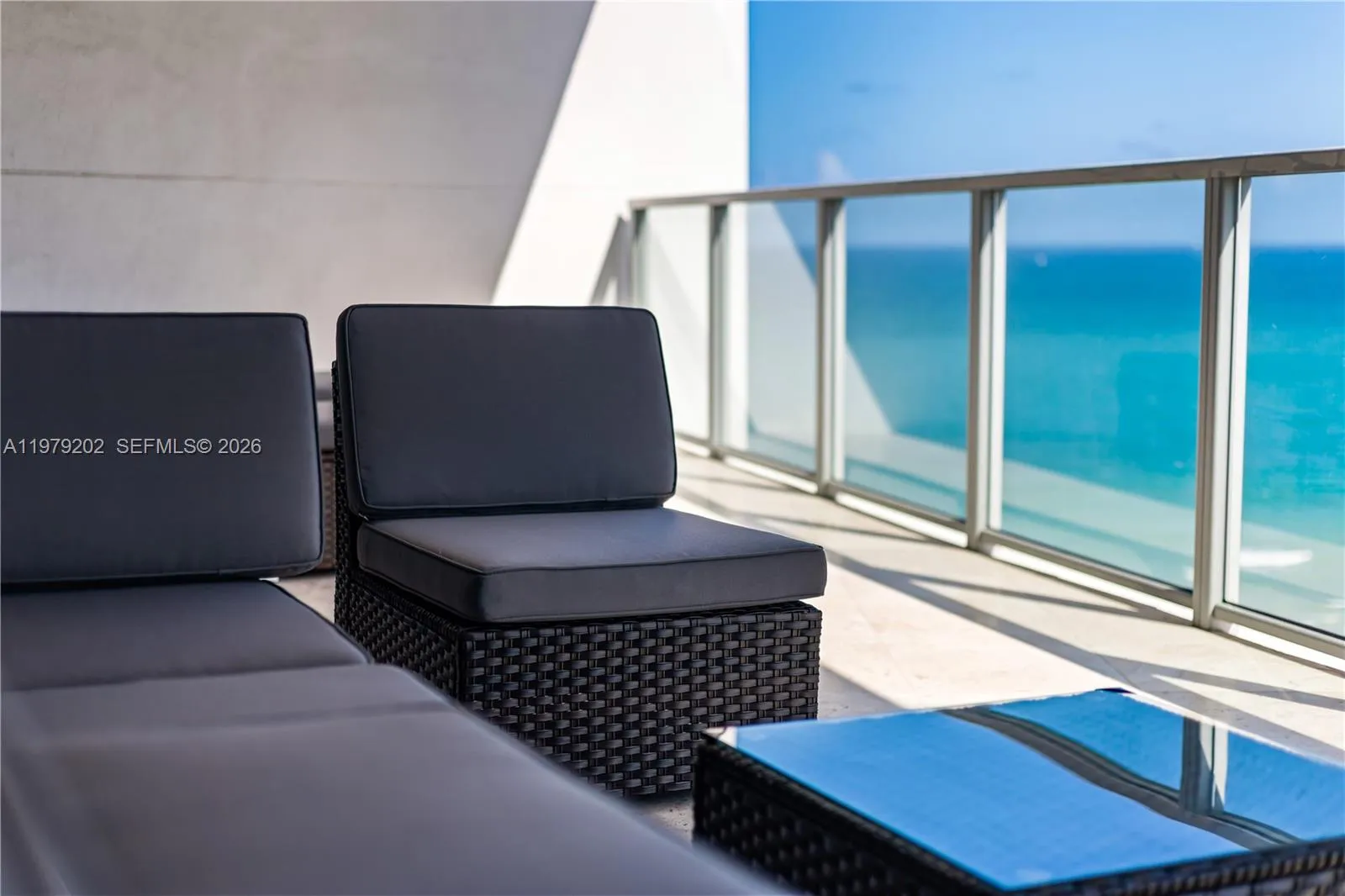 3101 S Ocean Drive 1504, Hollywood, Florida 33019, Hollywood, Florida 33019, 2 Bedrooms Bedrooms, ,2 BathroomsBathrooms,Residential Lease,For Rent,3101 S Ocean Drive 1504, Hollywood, Florida 33019,A11979202