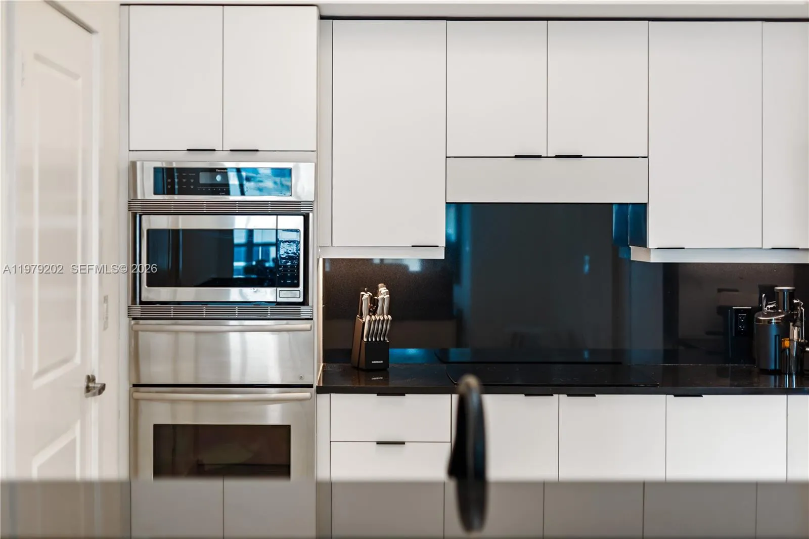 3101 S Ocean Drive 1504, Hollywood, Florida 33019, Hollywood, Florida 33019, 2 Bedrooms Bedrooms, ,2 BathroomsBathrooms,Residential Lease,For Rent,3101 S Ocean Drive 1504, Hollywood, Florida 33019,A11979202