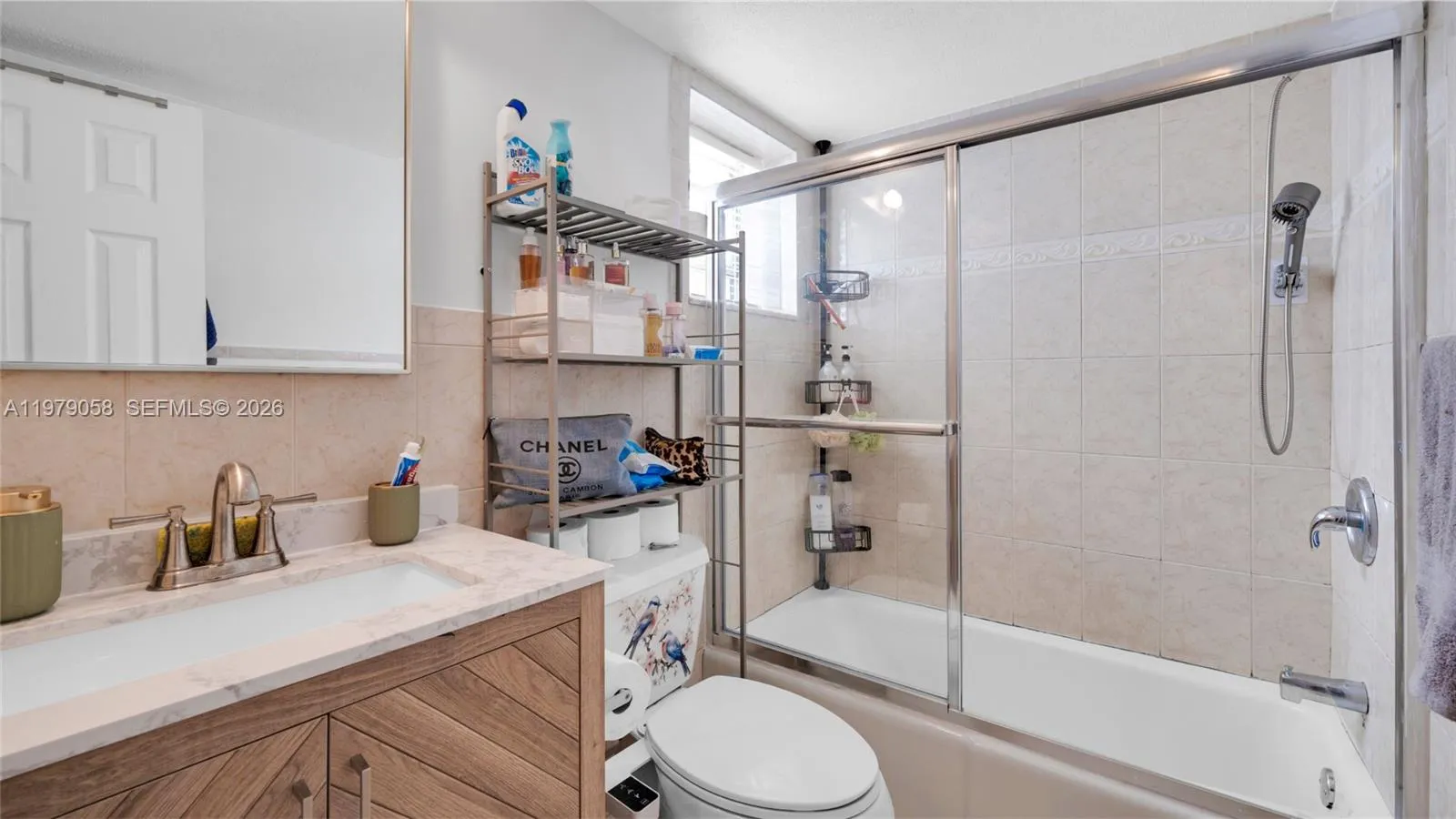 415 Ne 2nd St 209, Hallandale Beach, Florida 33009, Hallandale Beach, Florida 33009, 1 Bedroom Bedrooms, ,1 BathroomBathrooms,Residential Lease,For Rent,415 Ne 2nd St 209, Hallandale Beach, Florida 33009,A11979058