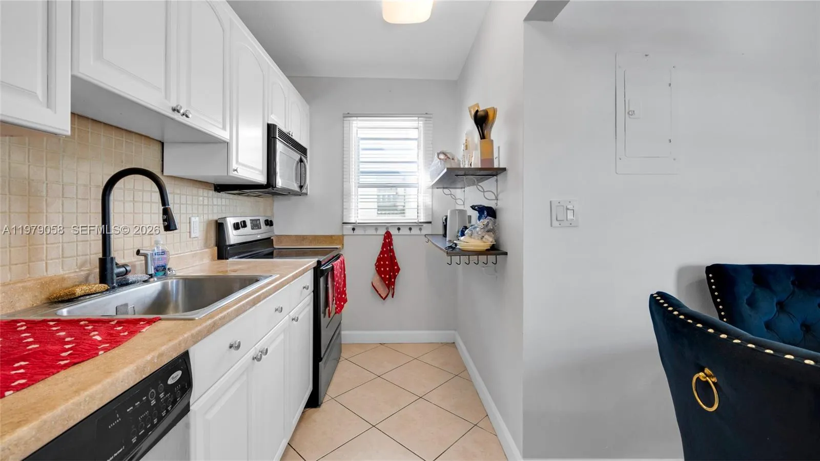 415 Ne 2nd St 209, Hallandale Beach, Florida 33009, Hallandale Beach, Florida 33009, 1 Bedroom Bedrooms, ,1 BathroomBathrooms,Residential Lease,For Rent,415 Ne 2nd St 209, Hallandale Beach, Florida 33009,A11979058