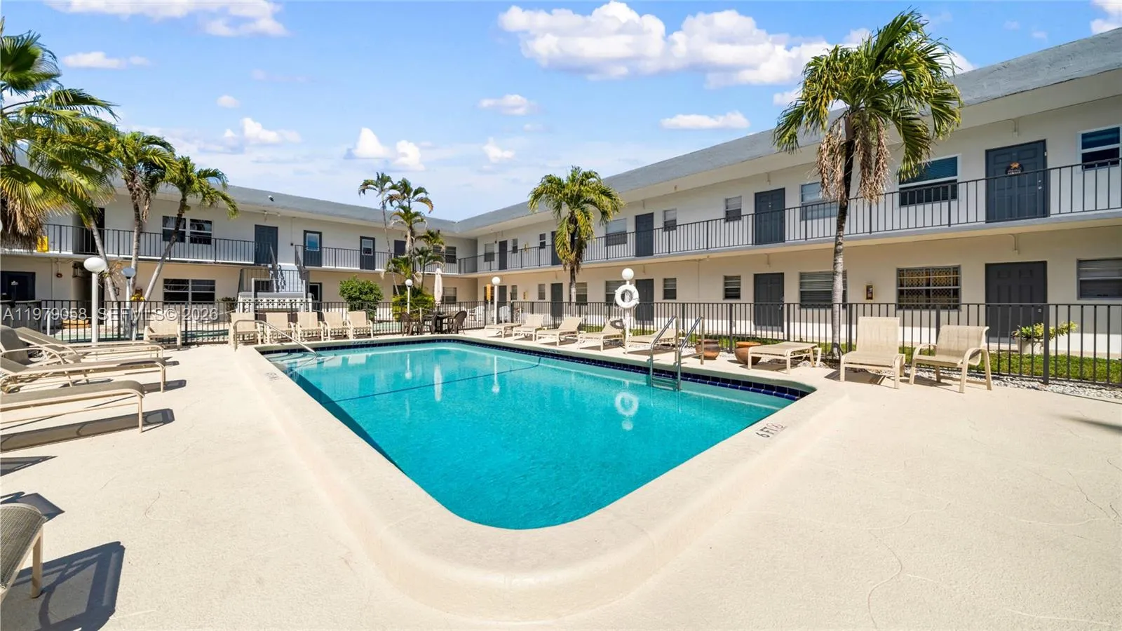 415 Ne 2nd St 209, Hallandale Beach, Florida 33009, Hallandale Beach, Florida 33009, 1 Bedroom Bedrooms, ,1 BathroomBathrooms,Residential Lease,For Rent,415 Ne 2nd St 209, Hallandale Beach, Florida 33009,A11979058