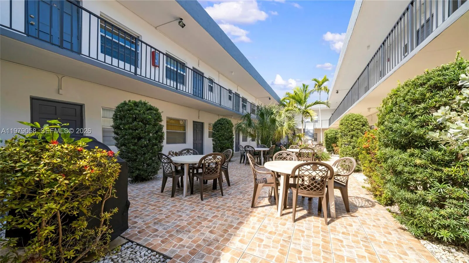 415 Ne 2nd St 209, Hallandale Beach, Florida 33009, Hallandale Beach, Florida 33009, 1 Bedroom Bedrooms, ,1 BathroomBathrooms,Residential Lease,For Rent,415 Ne 2nd St 209, Hallandale Beach, Florida 33009,A11979058